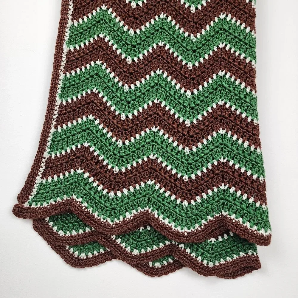 Handmade Crochet Throw Blanket Green Brown White Chevron Zigzag Scalloped Retro